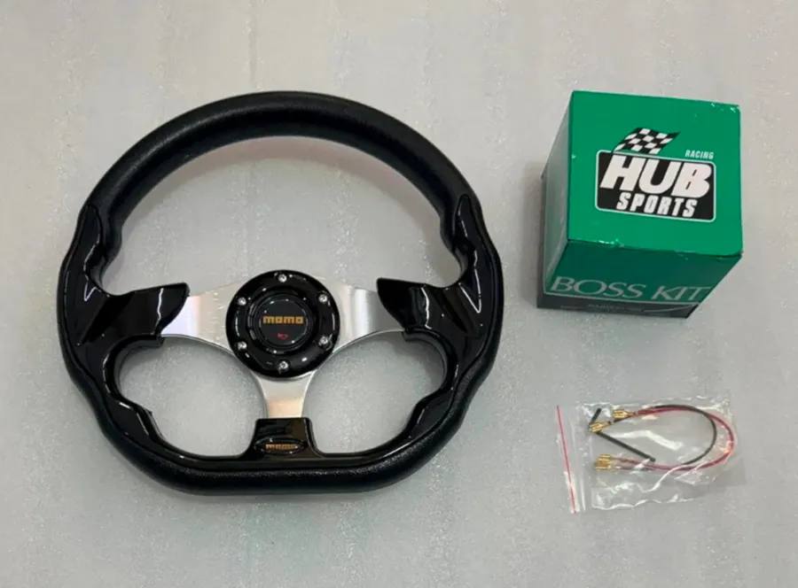 MOMO BLACK D SHAPE 12INCH Universal Steering Wheel for Sports Car Look Rally Race Off Road with HUB Free