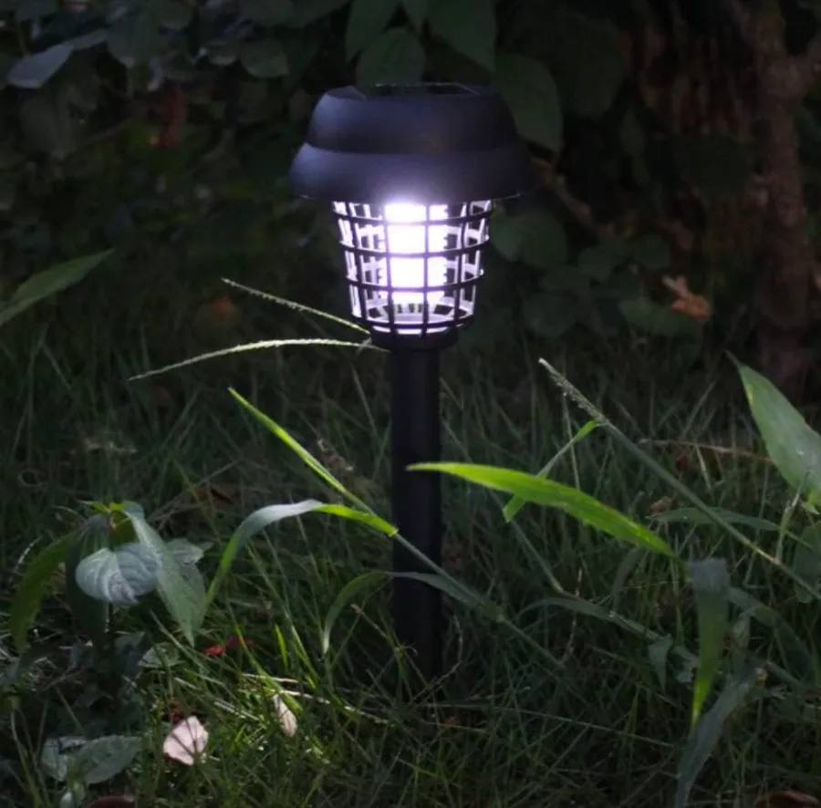 Solar Outdoor Bug Zapper Lamp – Waterproof Mosquito & Flying Insect Killer for Garden, Lawn, Patio & Pathway