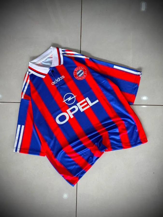 Bayern Munich Retro Jersey | Klinsmann 18 | Embroidery Logo | Five Sleeve