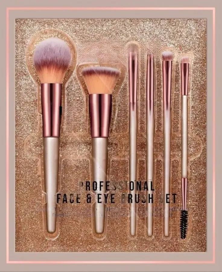 Beauty Face & Eye Brush Set (Pack of 6) | Synthetic Fibres for Easy Blending | Professional Makeup Brushes for Face and Eye Application